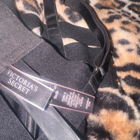 SEXY Victoria's Secret Black Strappy Lingerie Set - Picture 6 of 6